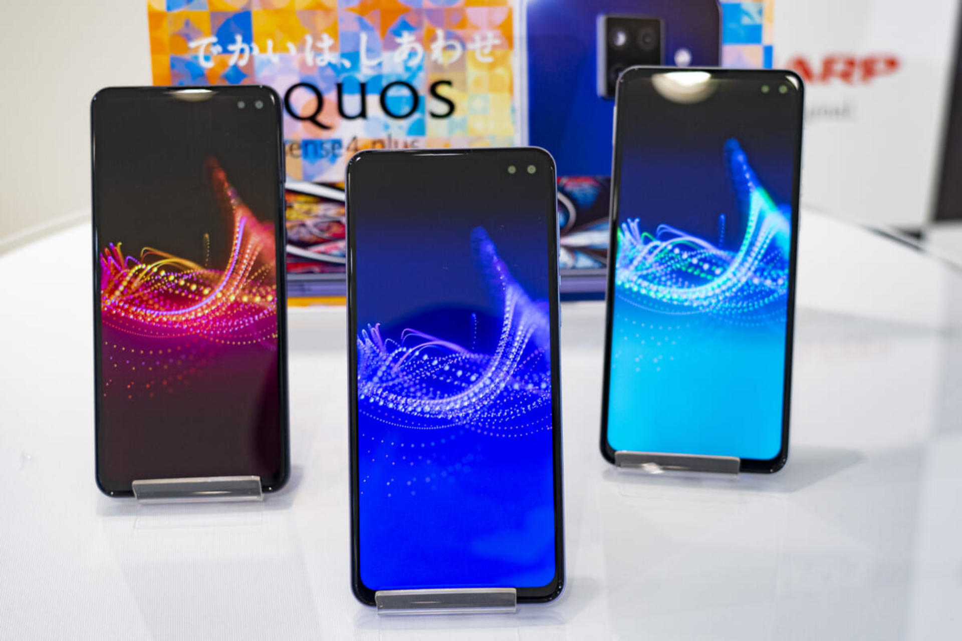  AQUOS sense4 plus У 720G+90Hz IGZO 